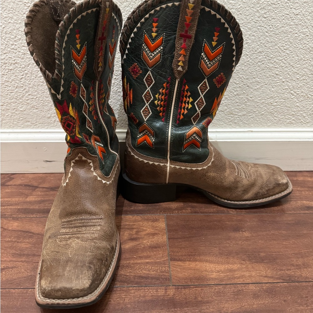 Womens Ariat Round Up Skyler Boots